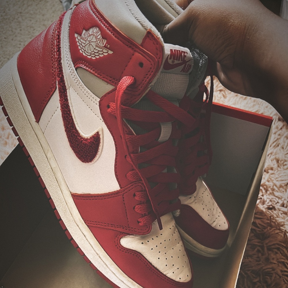 Newstalgia Chenille Jordan 1 High